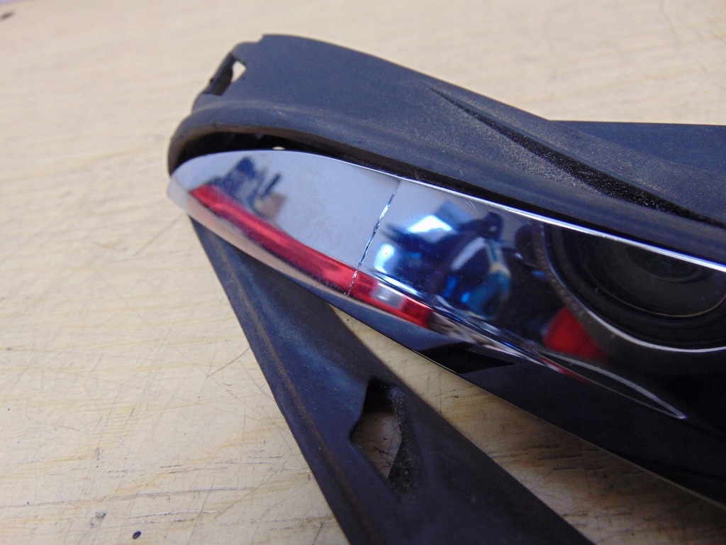 фото №8, Молдинг хром правой лампы vw passat b8 3g0941120