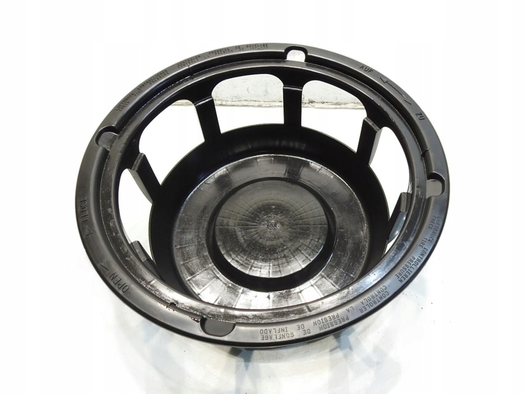 Купити Захист колеса запасного mercedes w220 a2208980007