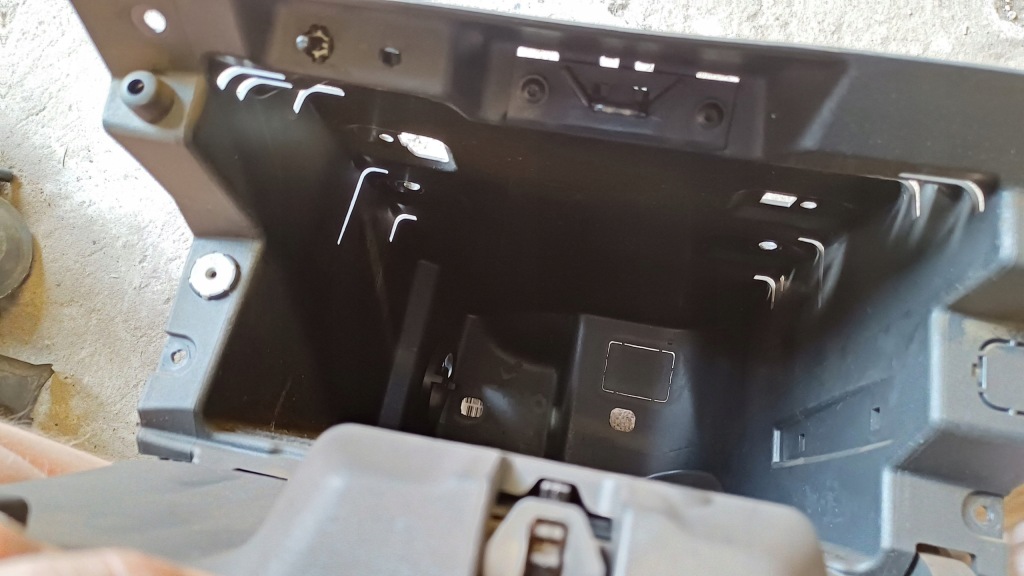 фото №3, Ford mondeo mk4 бардачок