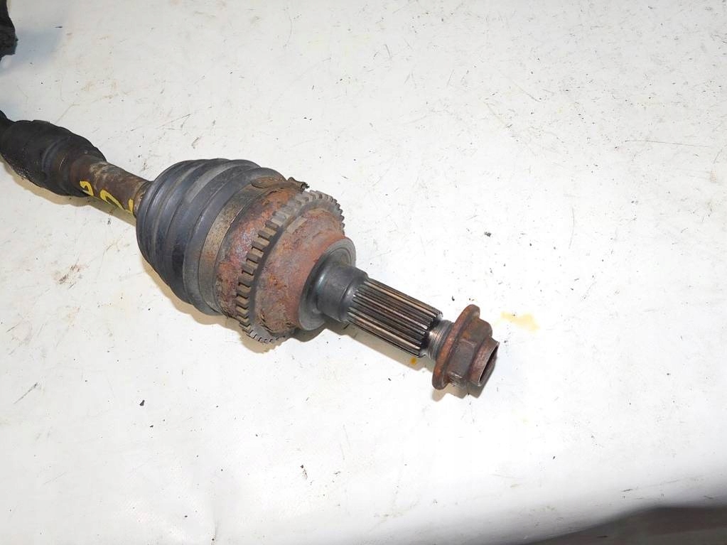 фото №4, Mazda premacy i 2.0 ditd 02r приводной вал перед правый