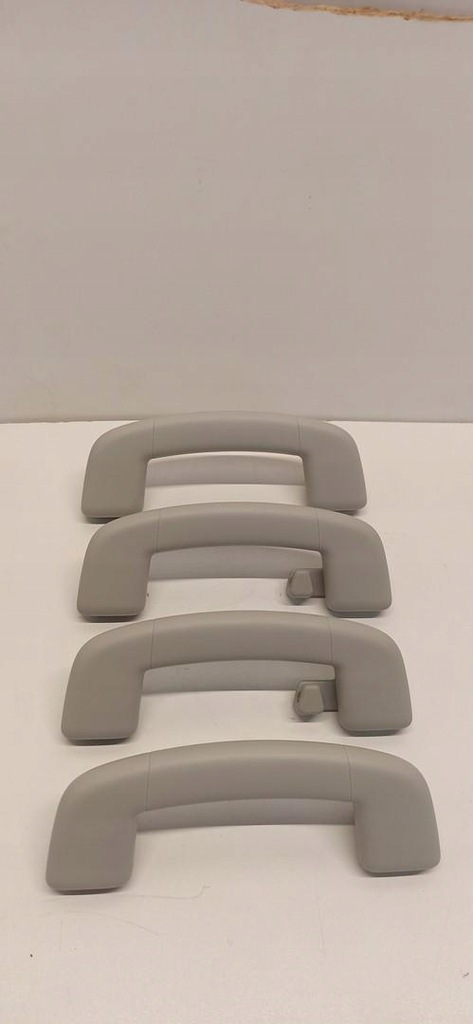 фото №1, Skoda karoq ручки крепления комплект 2g0857643