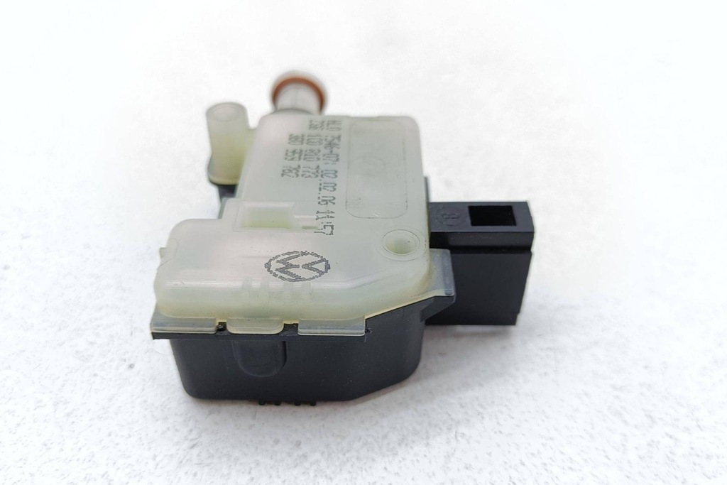 фото №7, Моторчик центрального замка vw phaeton 3d_ 3b095972 2.97l дизель 165kw