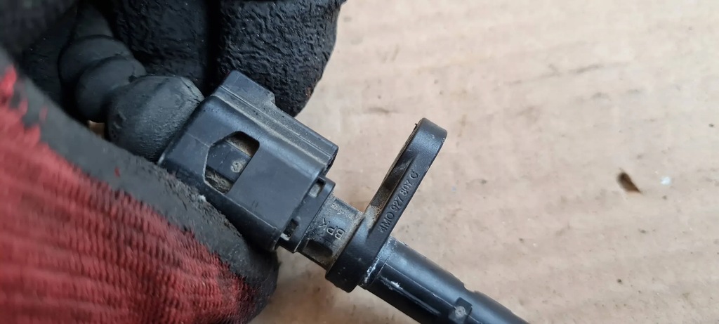 фото №8, A5 8w датчик abs задняя 4m0927807c a4 b9 8w q5 q7