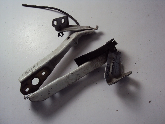 фото №2, Петли капот renault master iii 10-20