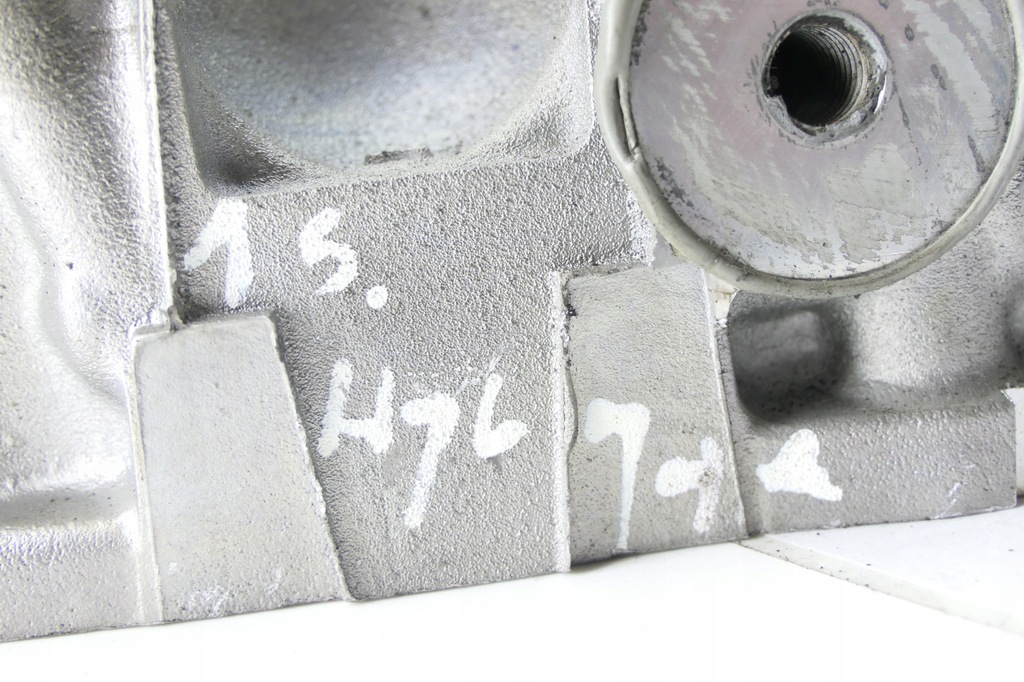 фото №12, Головка toyota yaris iii 1.5 hybrid 1nz