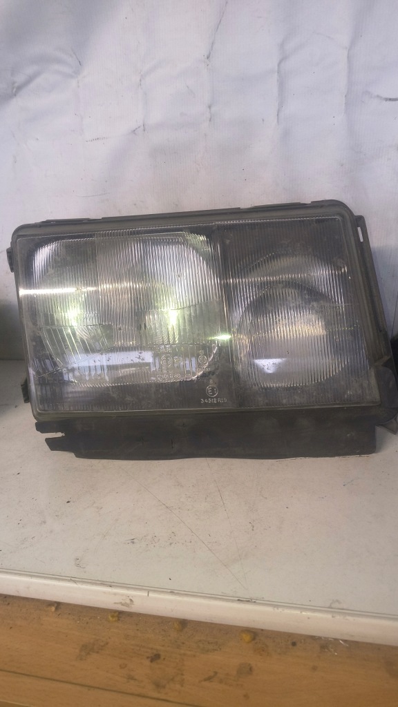 Купить Лампа фара правая правый передний перед mercedes w124 bosch 1248201259