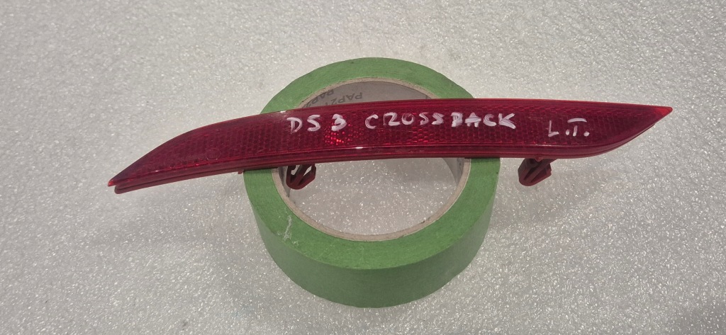 фото №1, Отражатель ds 3 crossback левый задняя 9821133780