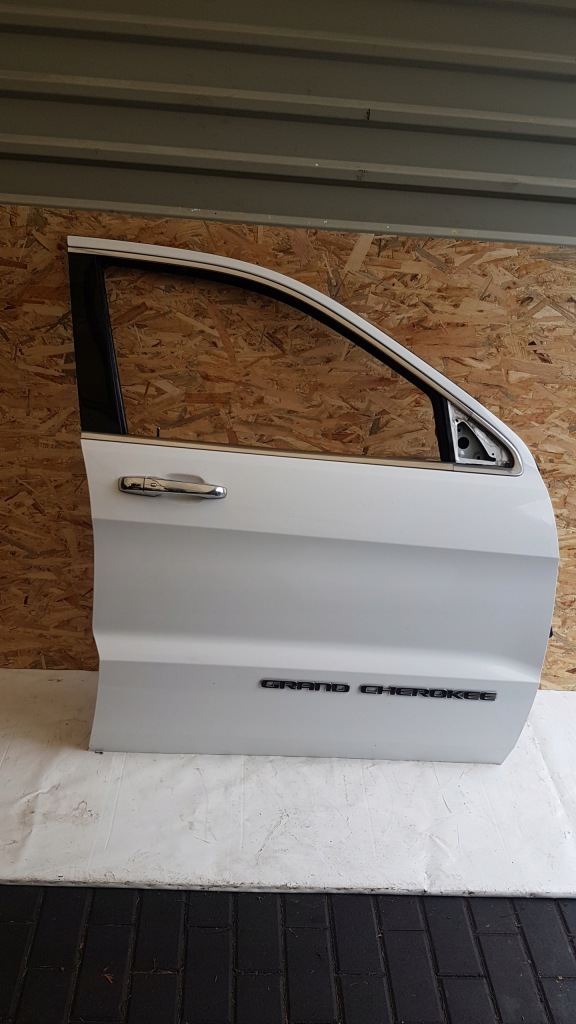 фото №1, Jeep grand cherokee overland 14-двері перед праве