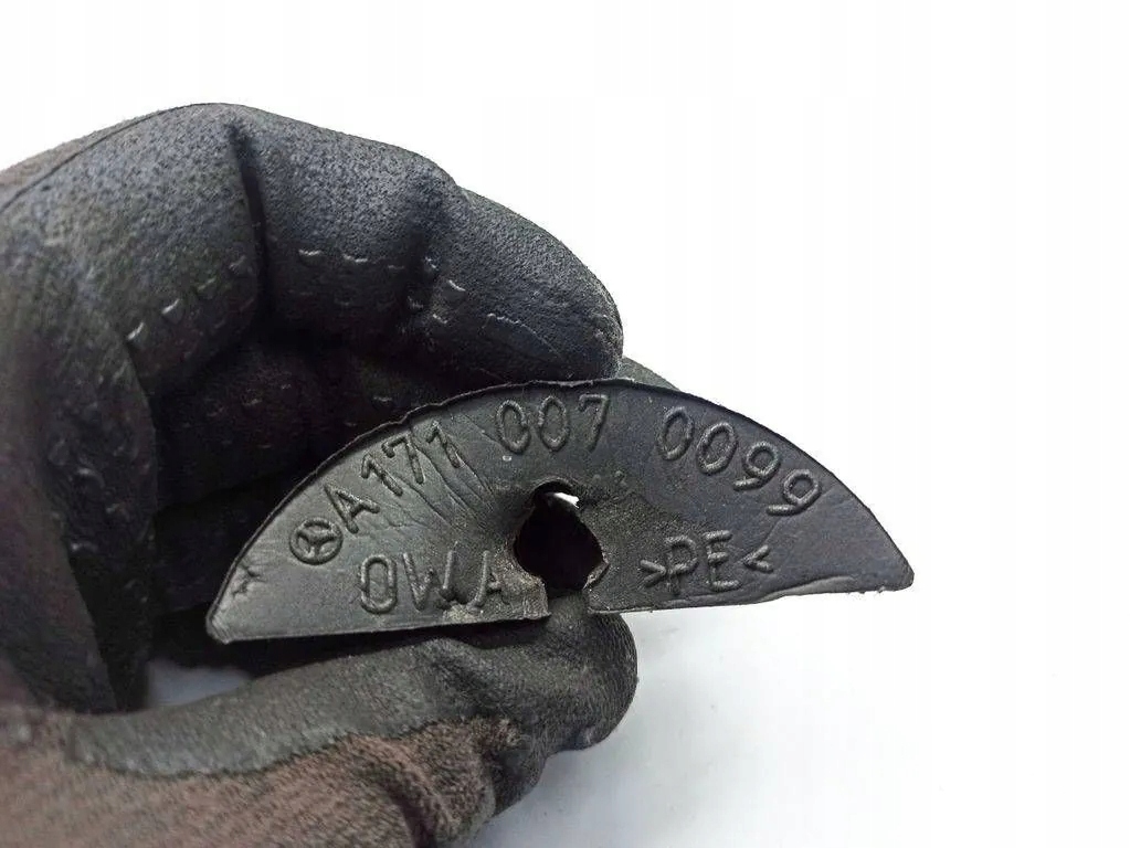 Омыватель передней стекло mercedes-benz slk r171 a1710070099 34311790 Оригинал