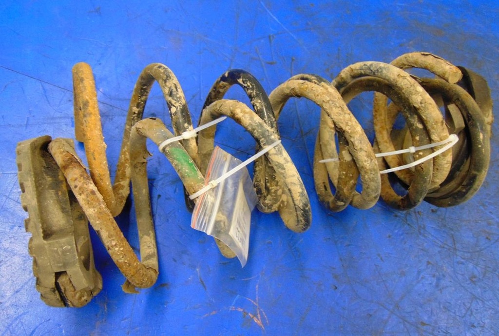 фото №5, Fiat panda ii 1.2 пружины задняя