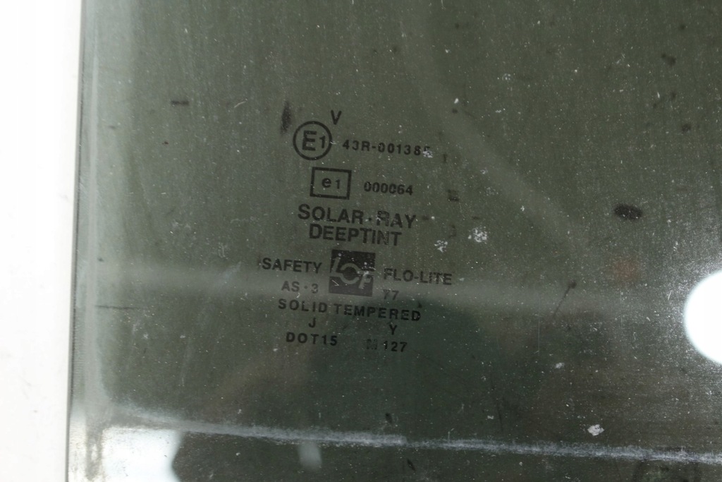 фото №3, Скло двері лівий задня escalade ii -06r