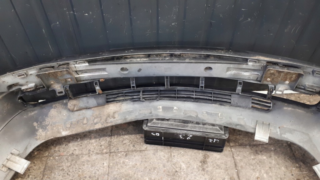 фото №11, 4a0807095a бампер перед audi 100 c4 чорний