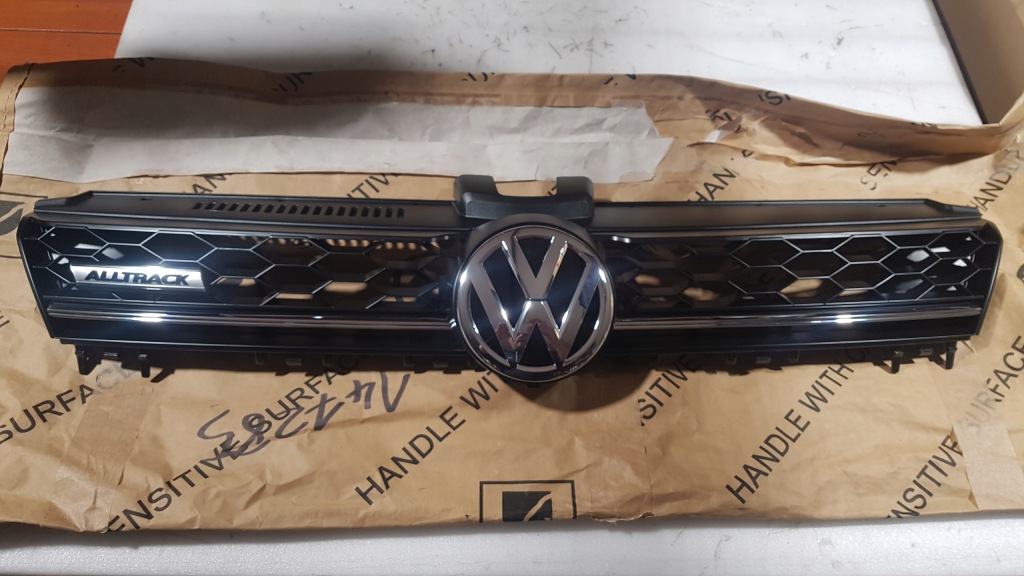 фото №1, Решётка радиатора решётка радиатора vw golf 7 vii alltrack 5g0853651aqvbl оригинал
