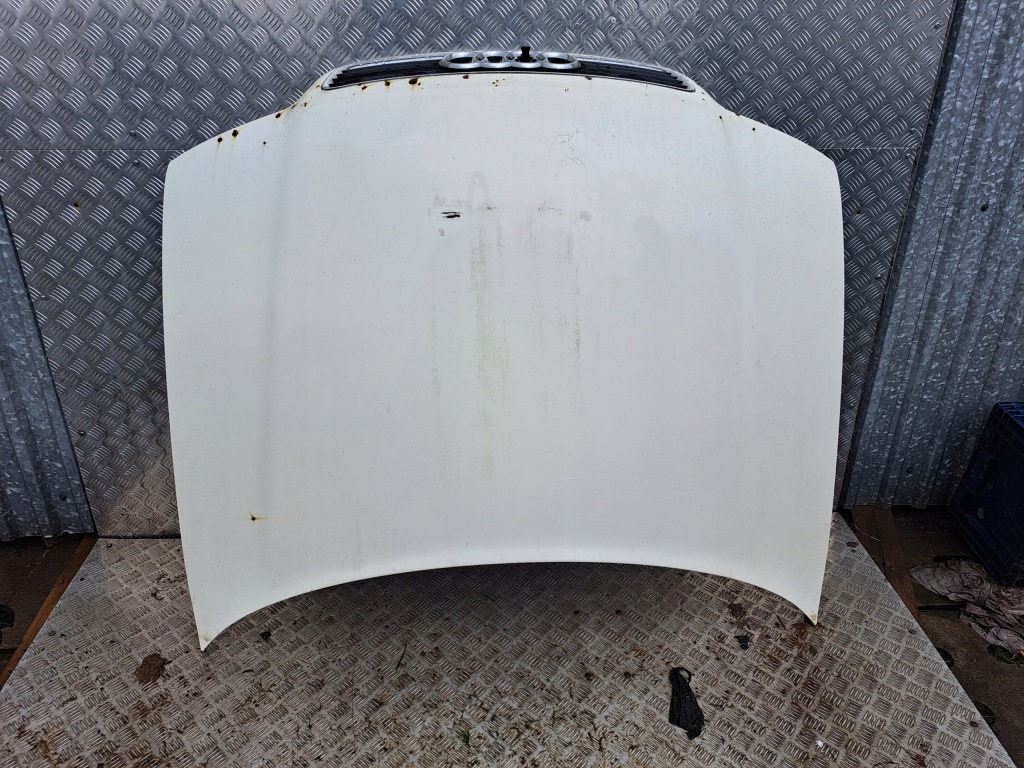 Audi a4 b5 8d0 капот Доставка