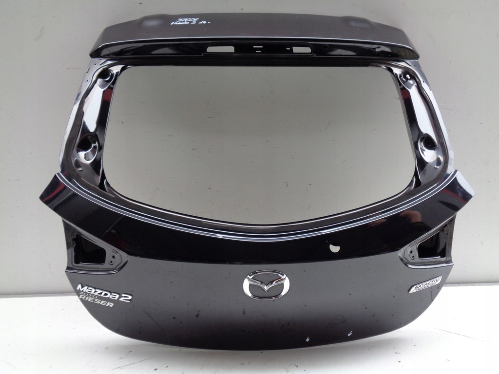 фото №1, Крышка багажника задняя mazda 2 14- nr 37006