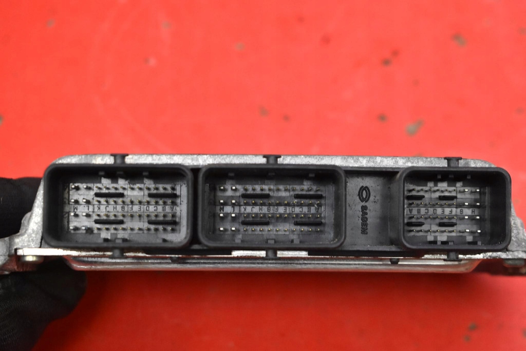 фото №8, Блок управления бортовой компьютер двигателя 8200444583 renault laguna 2 ii 2.0 16v 135 km