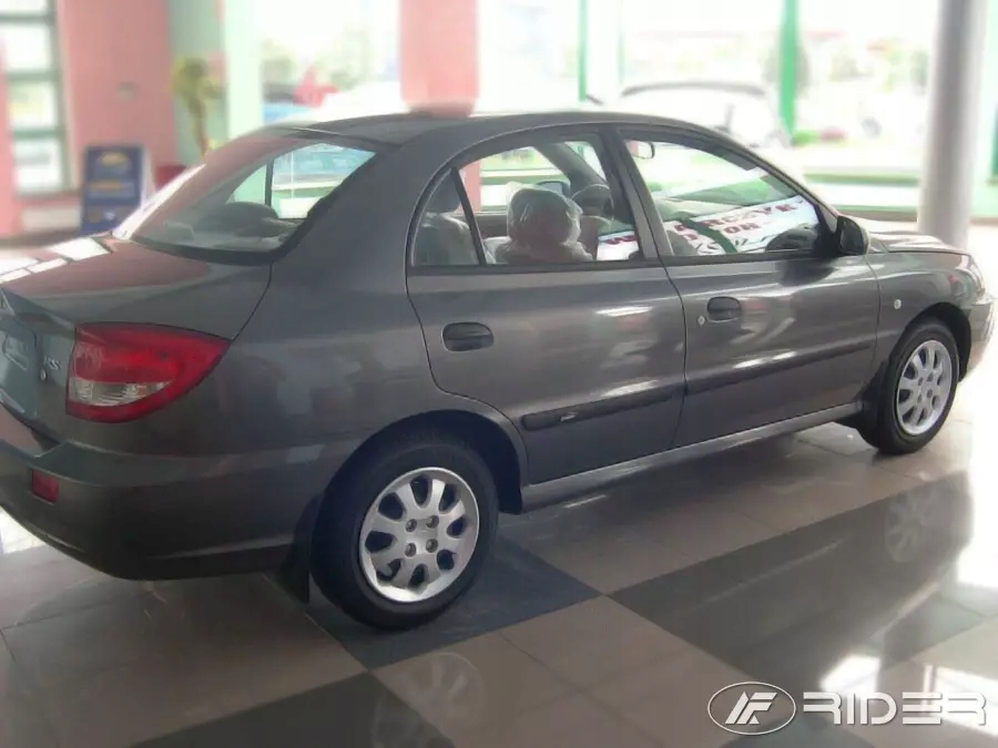фото №3, Kia rio 1999-2005 накладки бічний