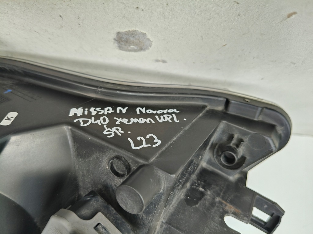 фото №11, Лампа права фара nissan navara d40 10- lift ксенон