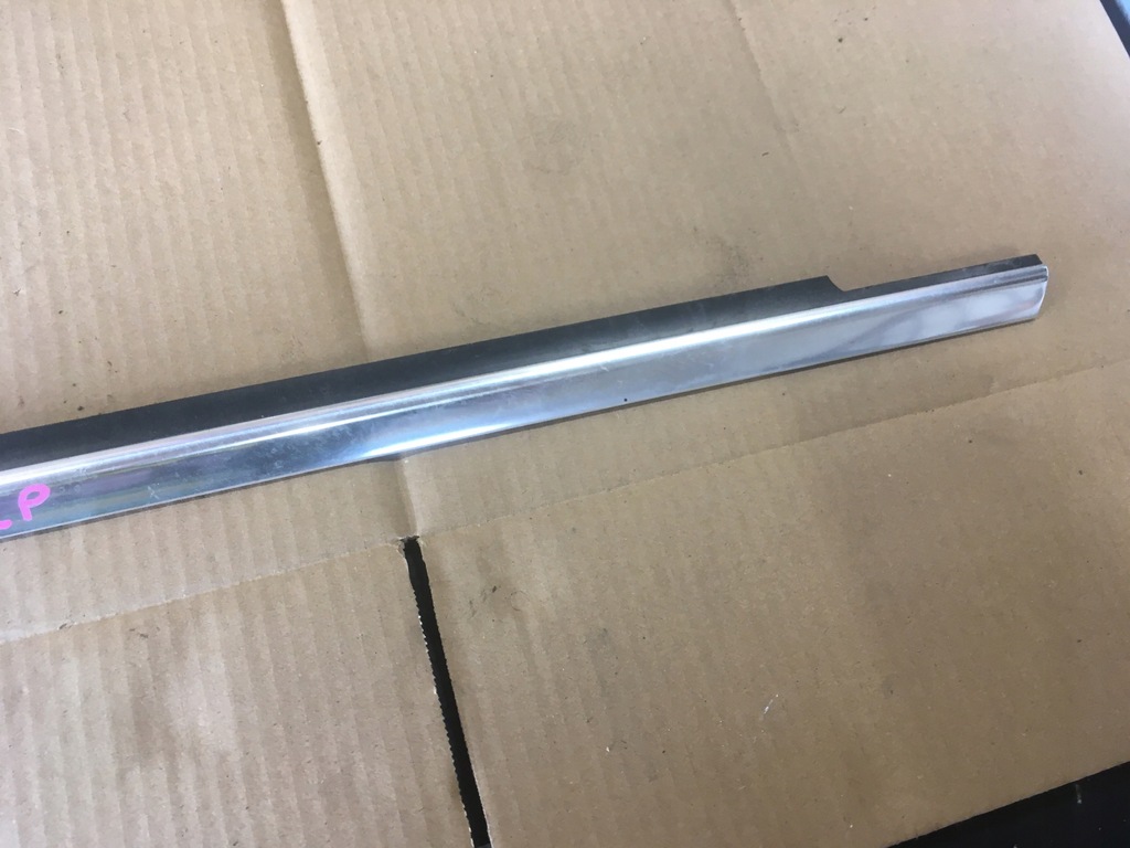 фото №5, Молдинг дверь правый перед mercedes w212