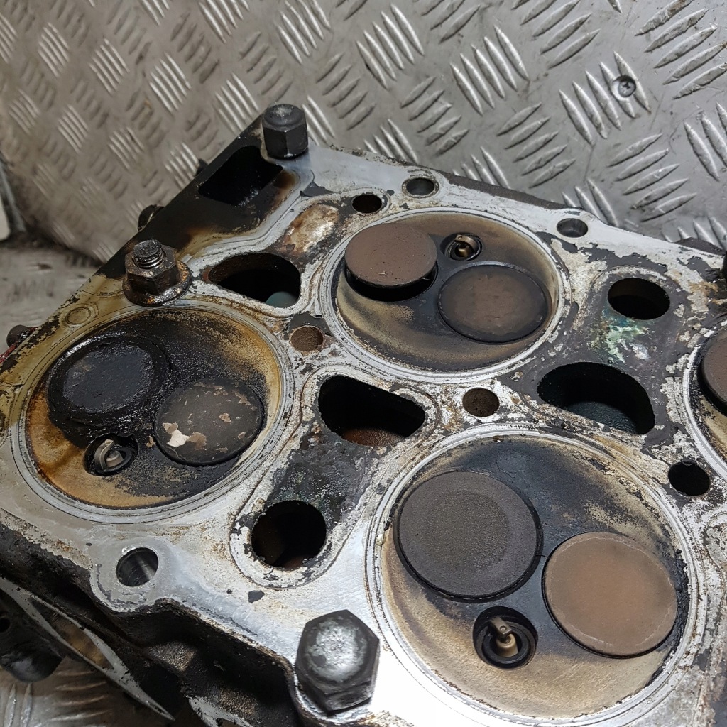 Головка комплектна ford galaxy mk1 021103373e 2.8 vr6 Зі Шроту