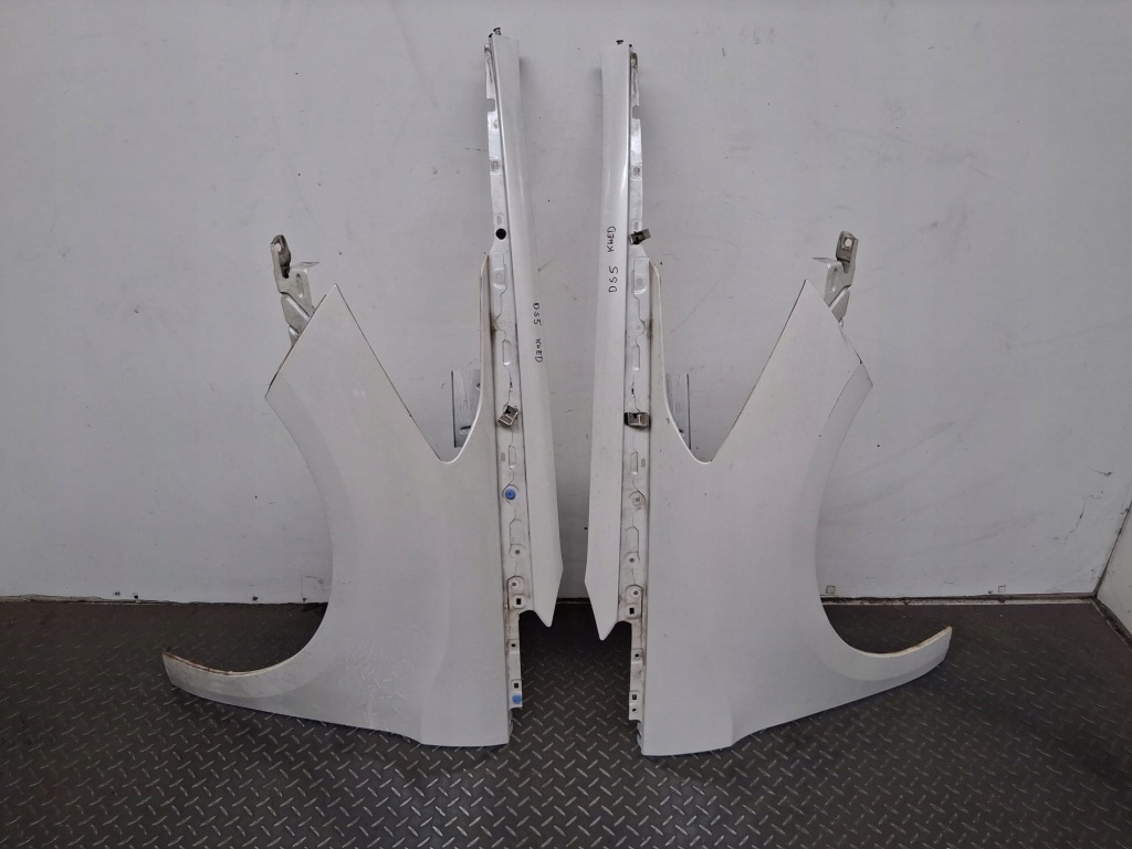 Купити Крила правий перед citroen ds5 kwed