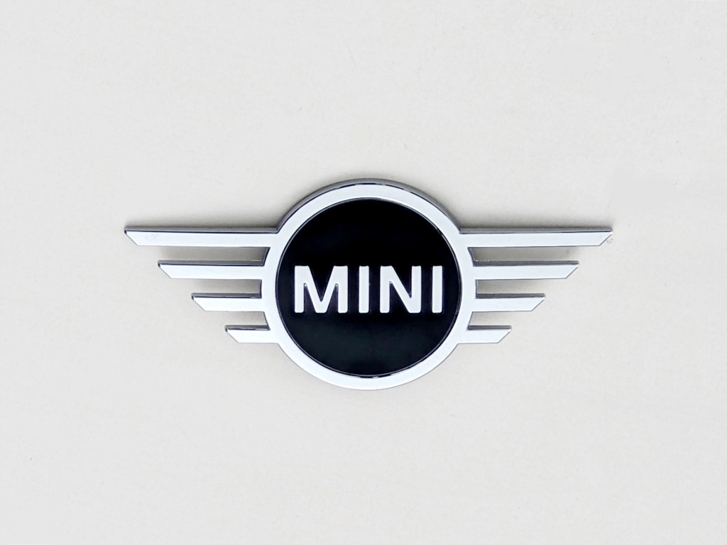 Купить Mini cooper f55 f56 f57 рестайлинг  эмблема капота перед