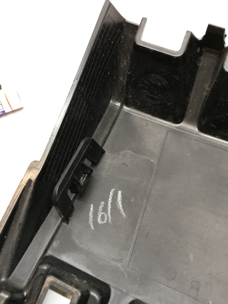 фото №9, Skoda fabia iii lift заглушка радара решётка 6va853655