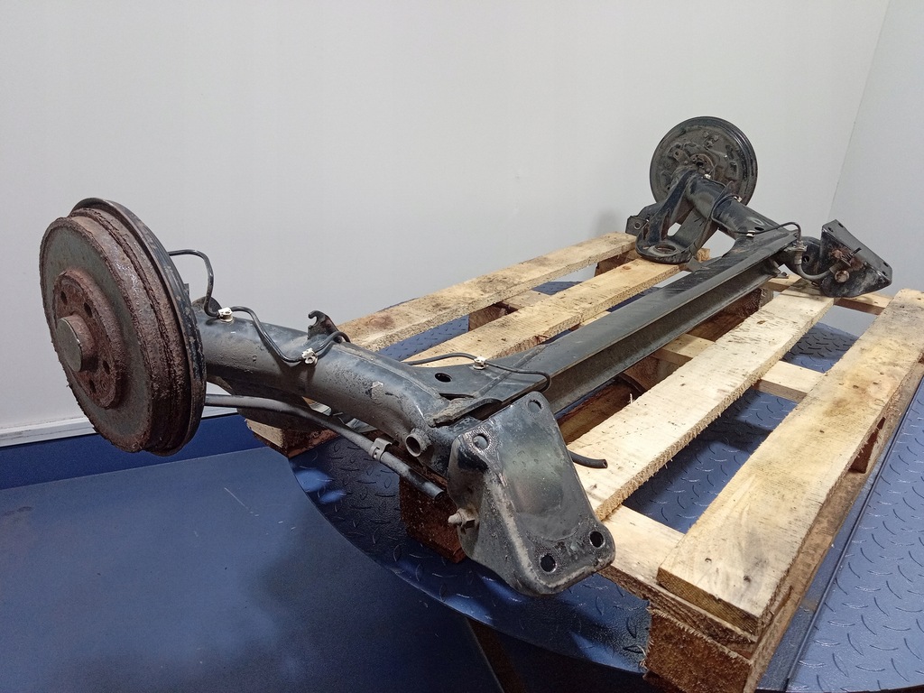 фото №3, Skoda rapid 1.2 tsi liftback балка підвіска задня