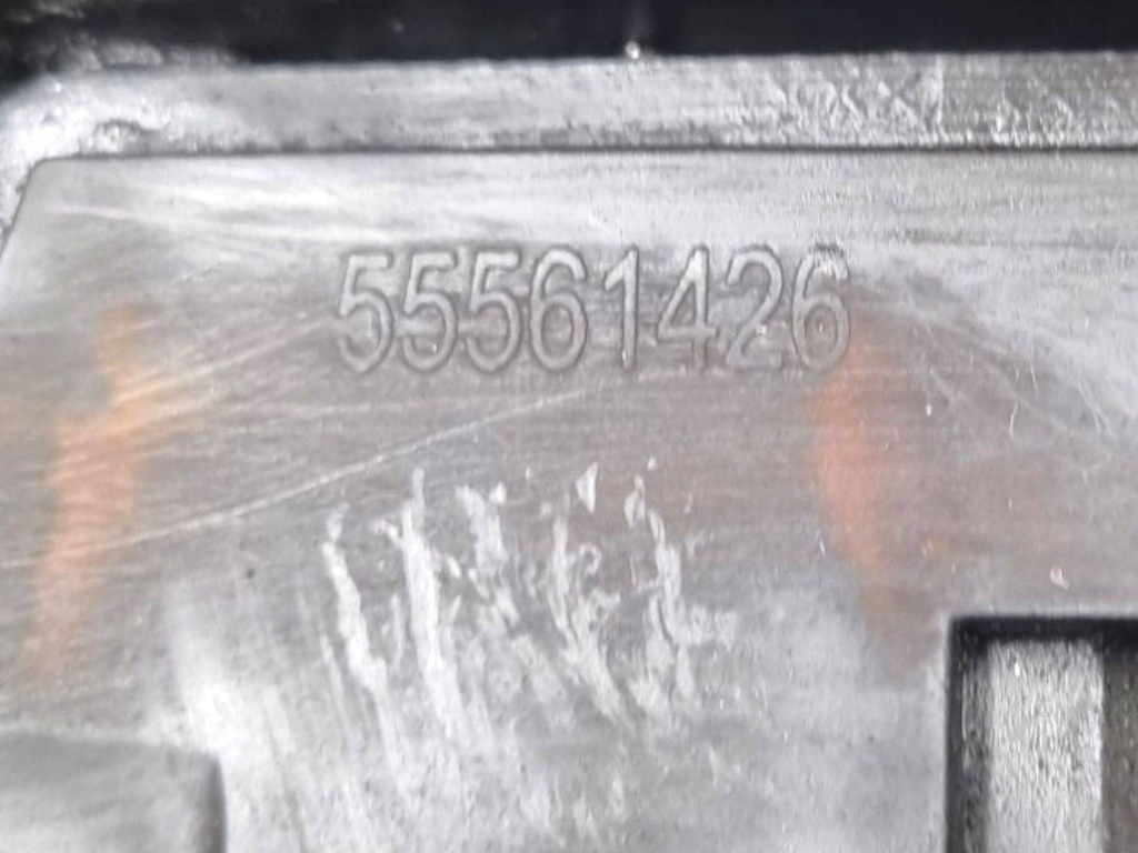 фото №6, Крышка клапанов opel corsa d facelift 2013 55561426