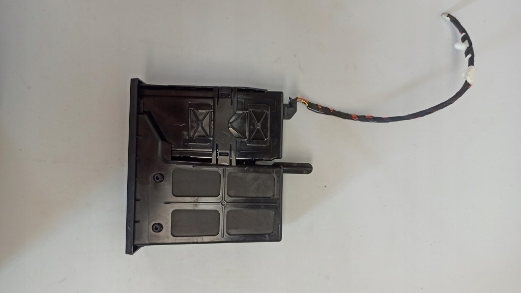 фото №1, Модуль інтерфейс vw tiguan 5n0035341h