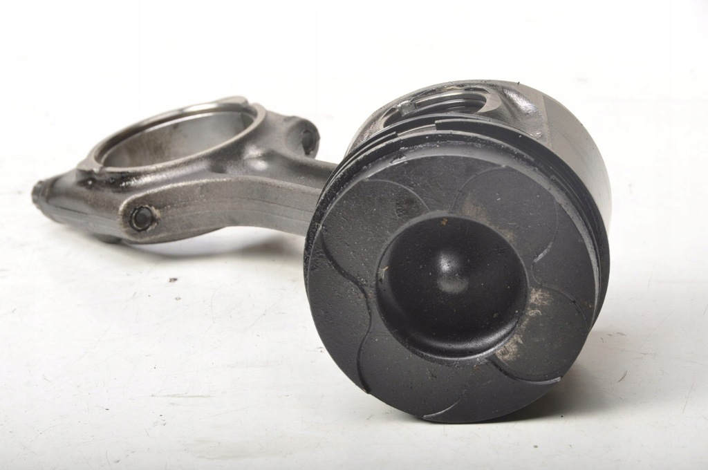 фото №5, Volvo xc70 ii v60 xc60 i 2.4 d5 215km поршень с шатун d5244t11 81l123