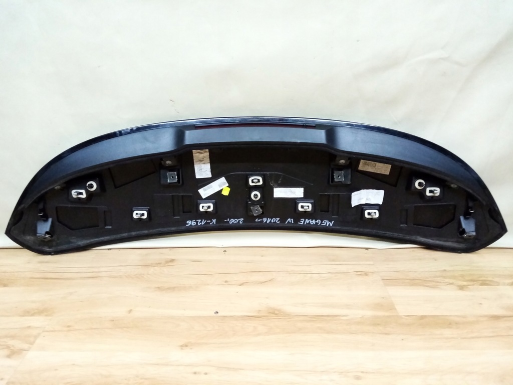 фото №8, Renault megane iv kombi 2016-- спойлер спойлер кришка багажника