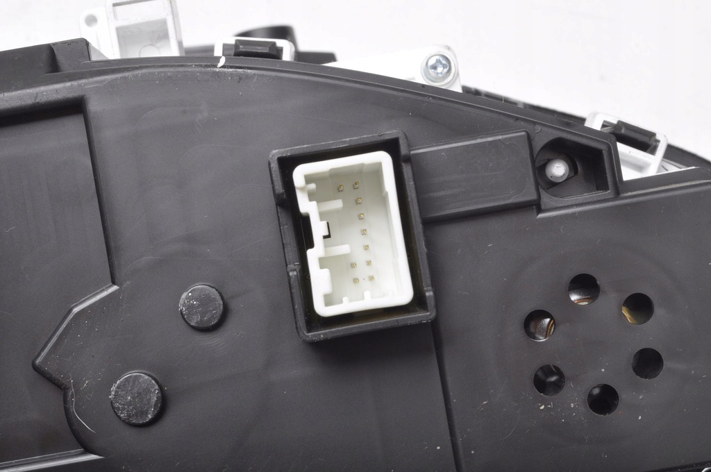 фото №13, Volvo s60 ii v60 2.0 d счетчик приборы 31453099