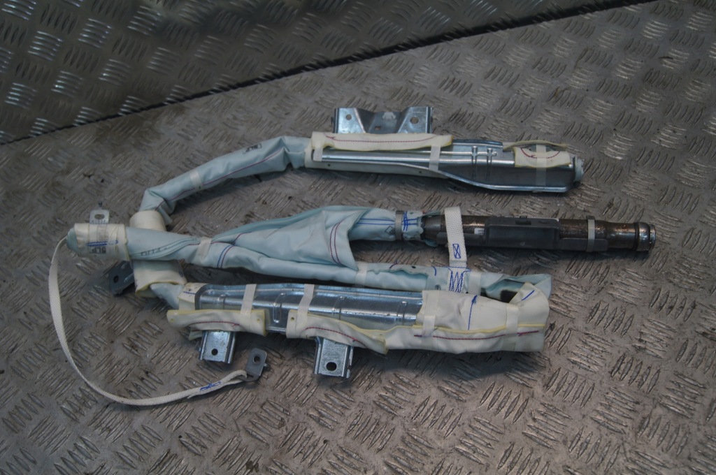 фото №1, Mercedes x-klasa w470 шторка безопасности левая