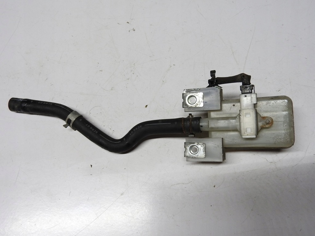 фото №5, Nissan murano z50 03-07 3.5 v6 бачок жидкость тормозной