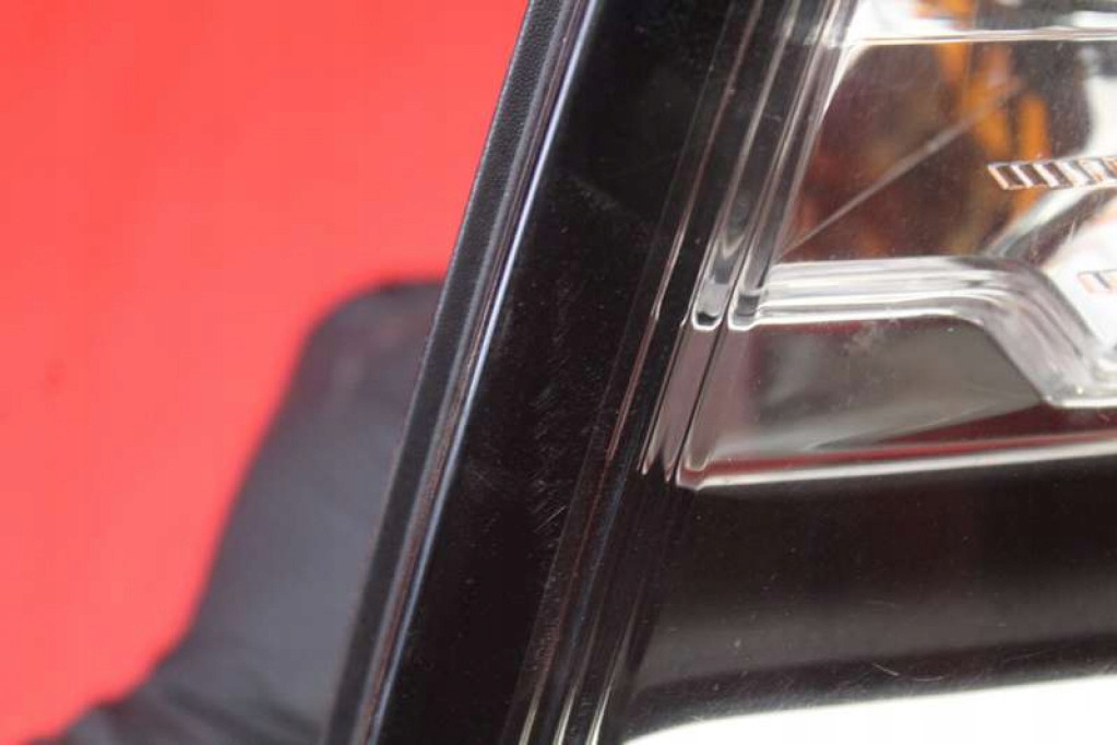 фото №7, Лампа правая задняя задняя 9681749180 citroen c3 picasso lift 12-16