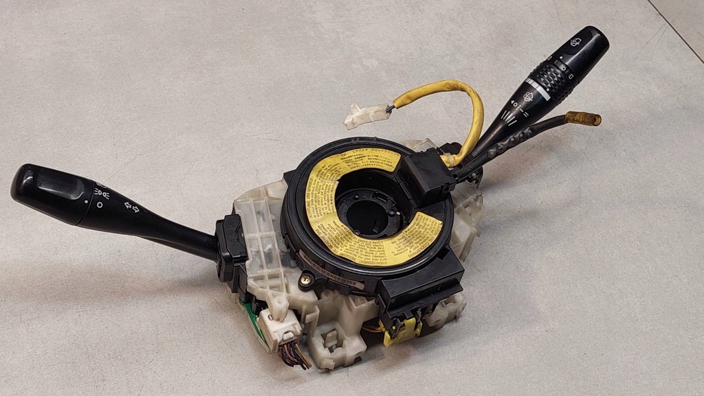 фото №7, Переключатель комбинированный space wagon iii 2.4 gdi