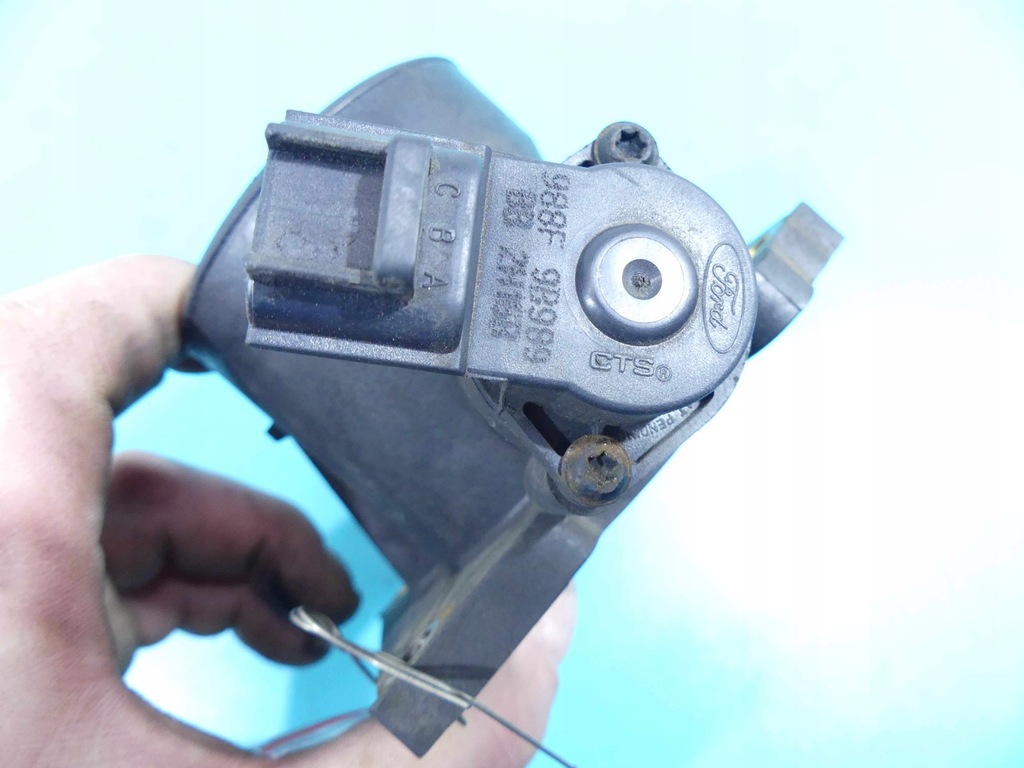 фото №6, Дроссельная заслонка mazda 6 i gg vp2alu-bb 2.0 16v