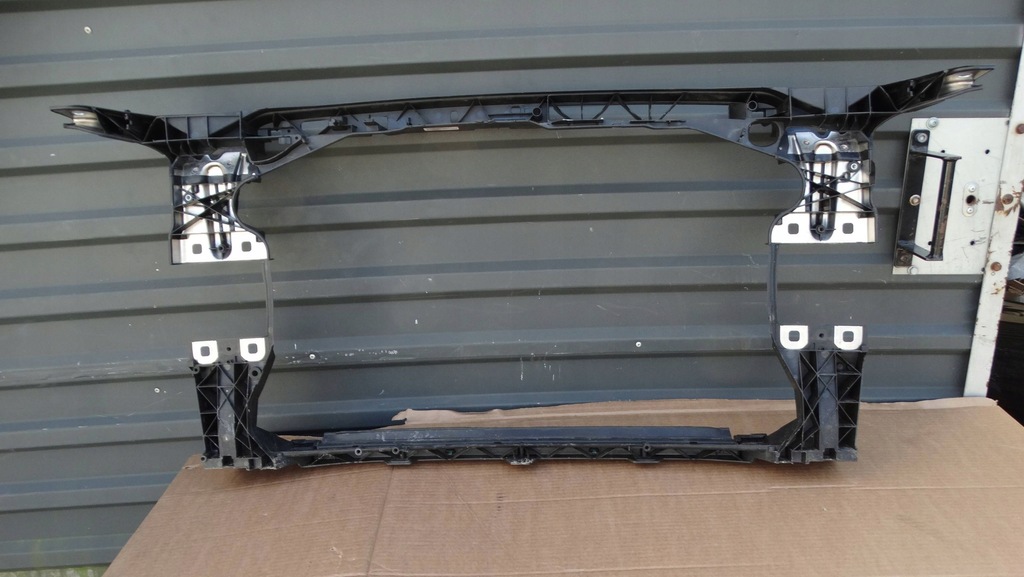 фото №5, Pas передний 8w0805594e audi a4 b9 ideał