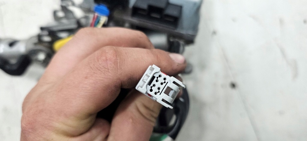 фото №8, Підсилювач a2563-99700 kia ceed ii europa