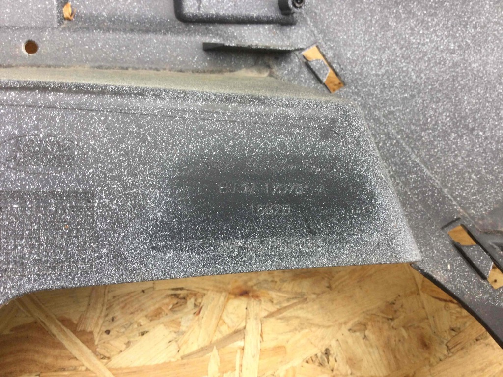 фото №10, Land rover range rover evoque l538 бампер задній lr036708 bj3m-17d7814-a