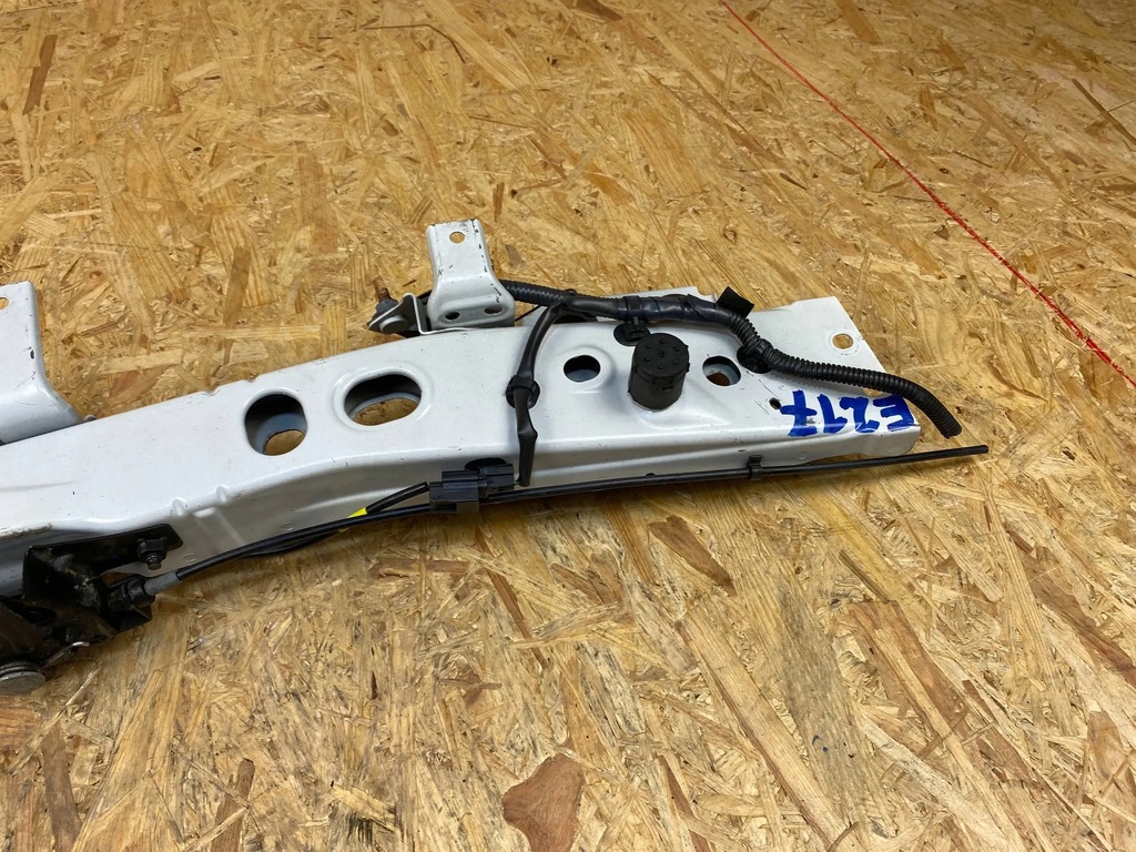 фото №8, Балка верхний усилитель замок клаксон nissan note ii e12 2012-