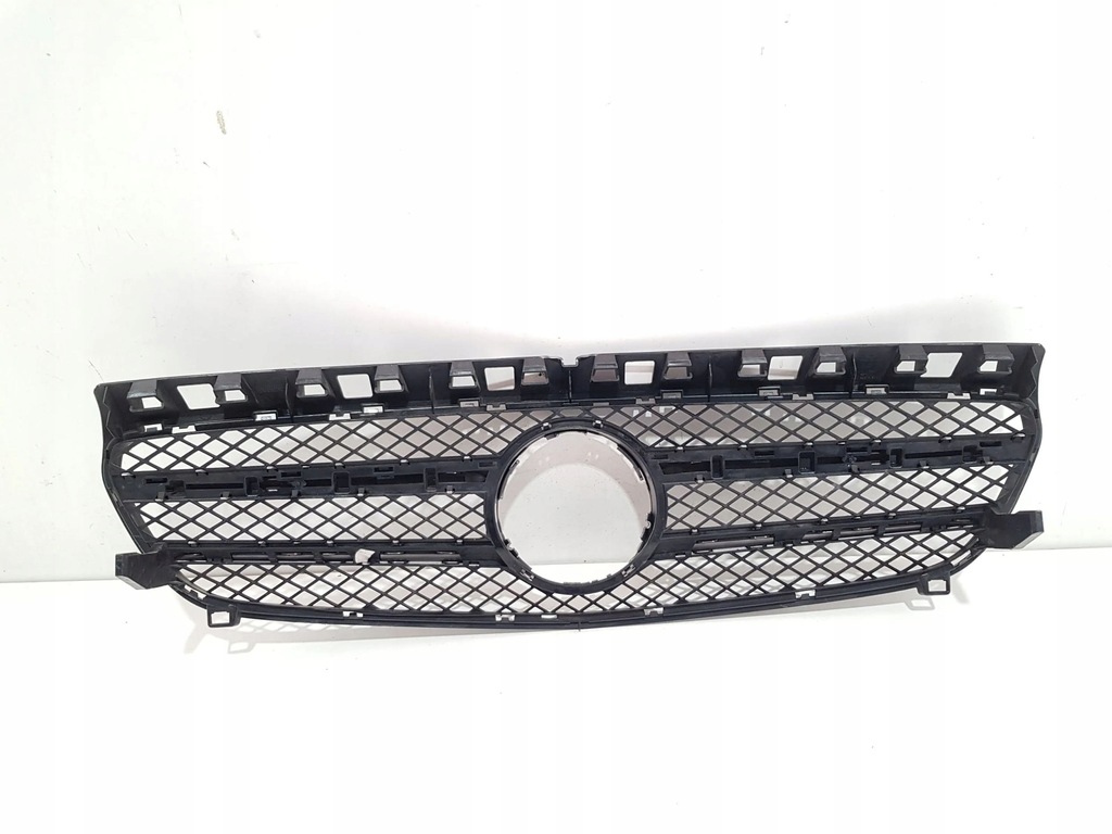 фото №11, Mercedes-benz a w176 2013 решітка вентиляційна pod бампером заднім