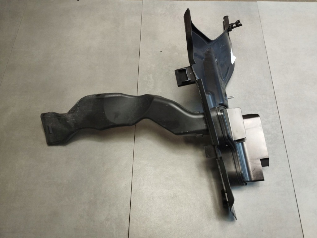 Купити Mercedes-benz s w222 2014 трубка зливна a2228322190 rhd