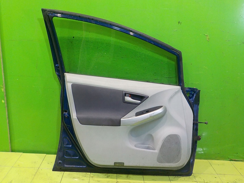 фото №7, Toyota prius iii 1.8 vvti 10r 5d дверь левая перед