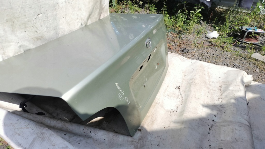 фото №4, Toyota avensis t22 кришка багажника задня sedan 6q2