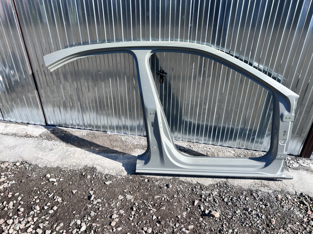 фото №1, Блок двигателя порог правый skoda superb iii nr.00