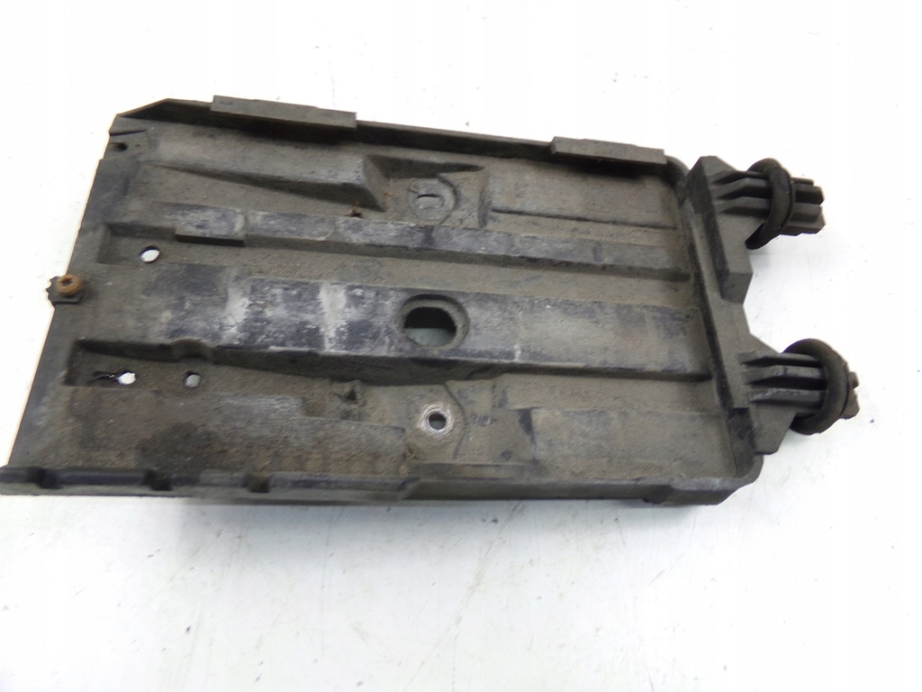 фото №1, Volvo s70 v70 основа кронштейн акумулятор 9444453