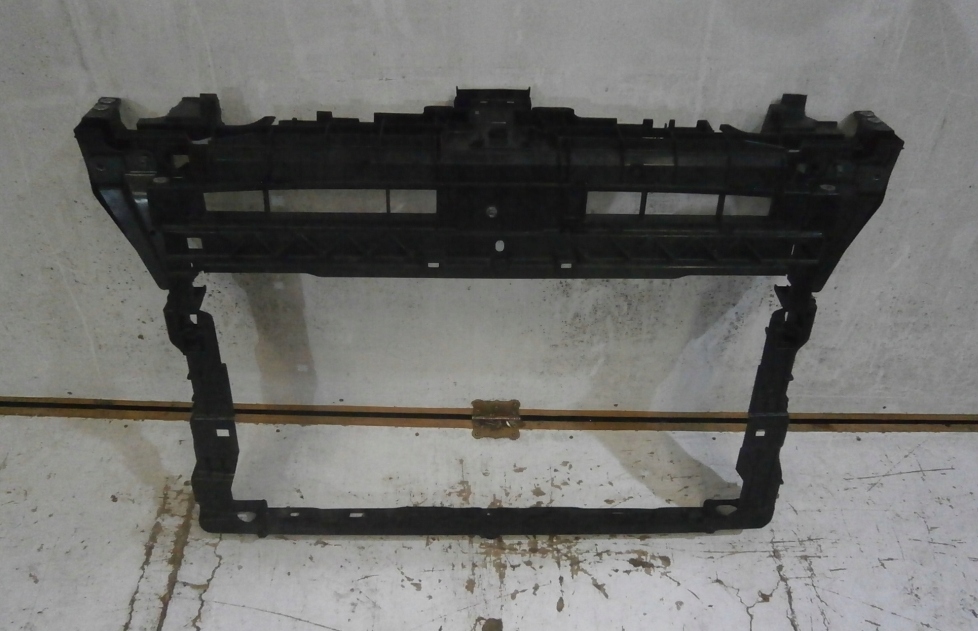 фото №1, Pas передний усилитель vw t-roc 2ga