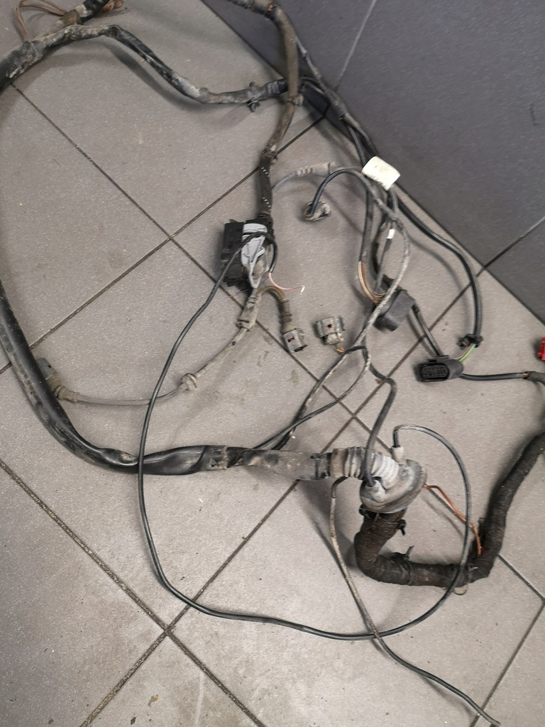 фото №8, Электропроводка жгут кузовная лампы левый перед audi a6 c6 4f1971075bm